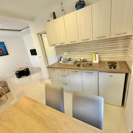 Montenegrina Apartment *
