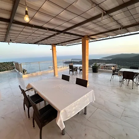 Montenegrina Apartment *
